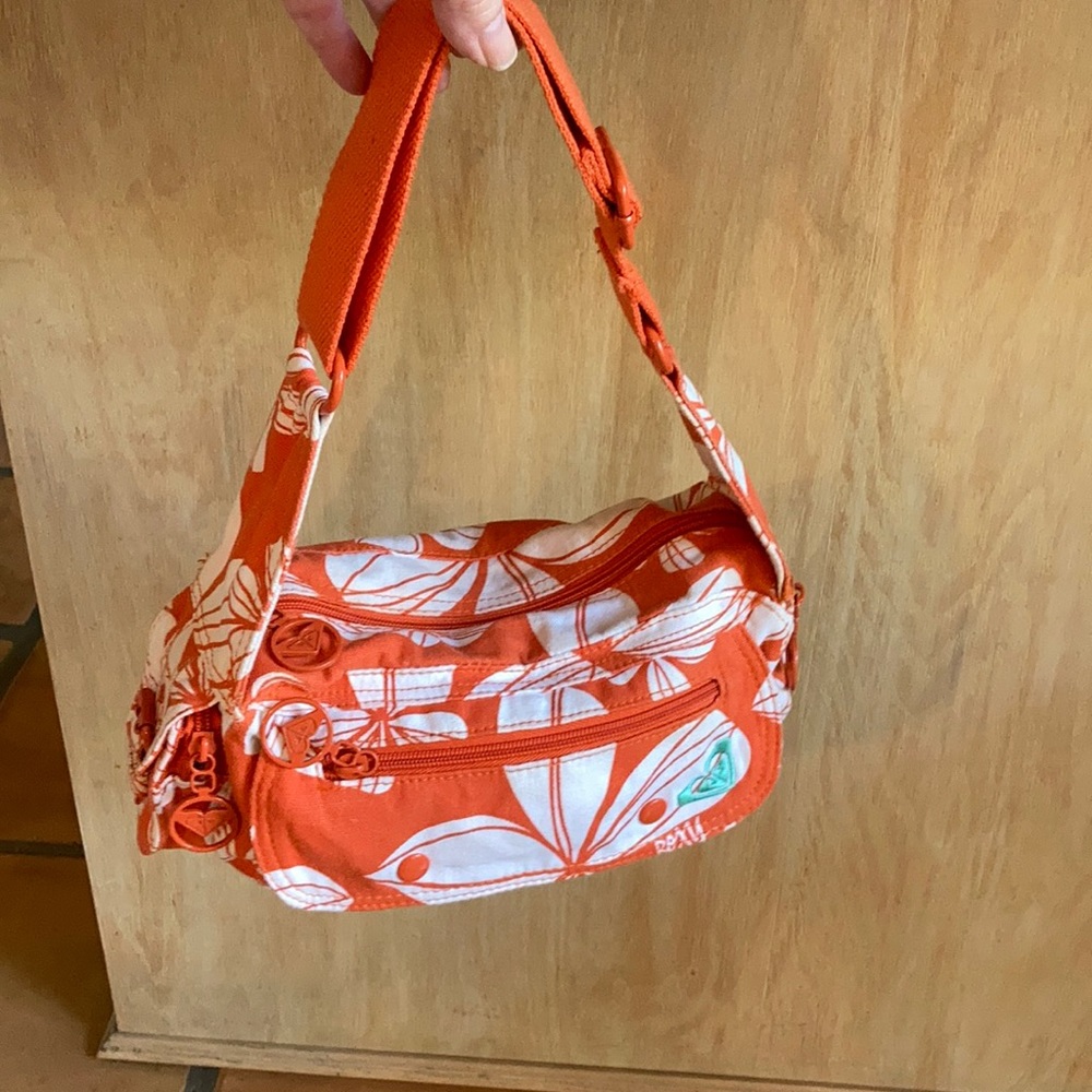Roxy Orange and White Floral Purse